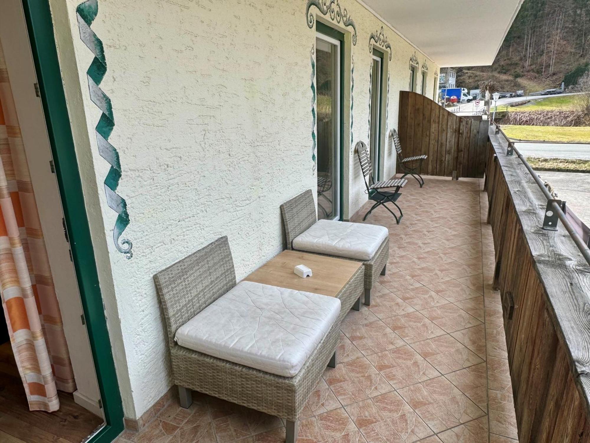 תיירזה Alpenlodge, Ferienwohnung 2 מראה חיצוני תמונה